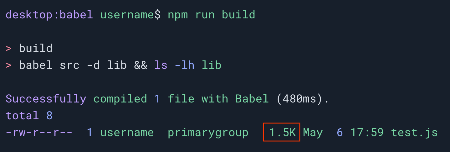 Eine zweite Terminalsitzung, die zeigt, dass der Befehl „npm run build“ jetzt eine Datei mit 1,5 Kilobyte erzeugt hat, wenn babel auf das Ziel „Baseline 2020“ festgelegt ist.